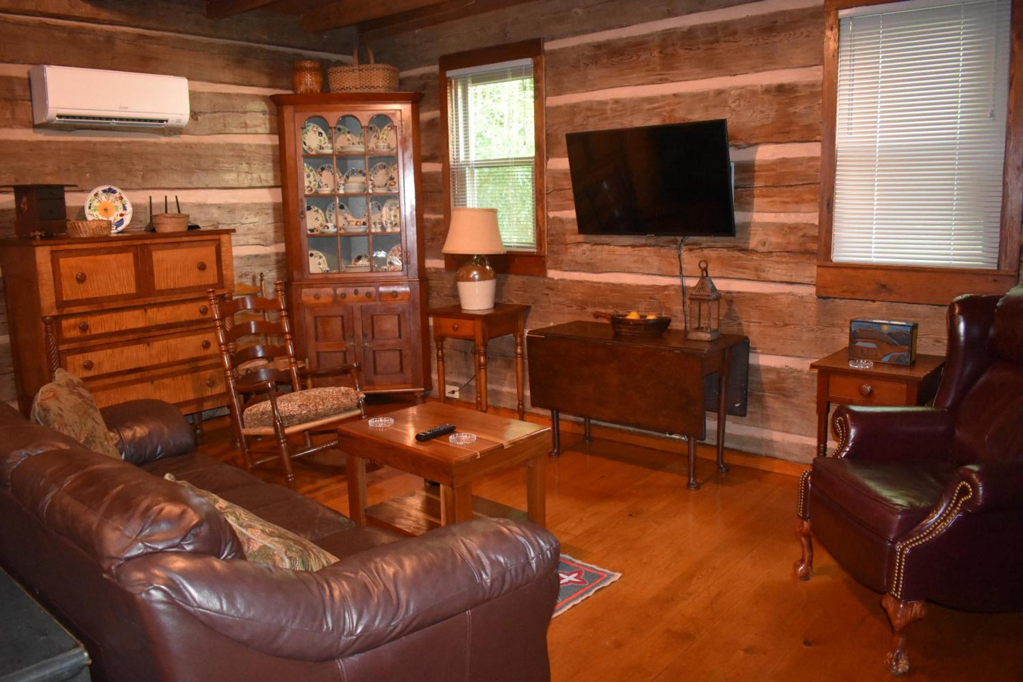 Restored1850S Log Cabin, With Gazebo And Gardens! 1 Mile To Downtown Weaverville Екстериор снимка