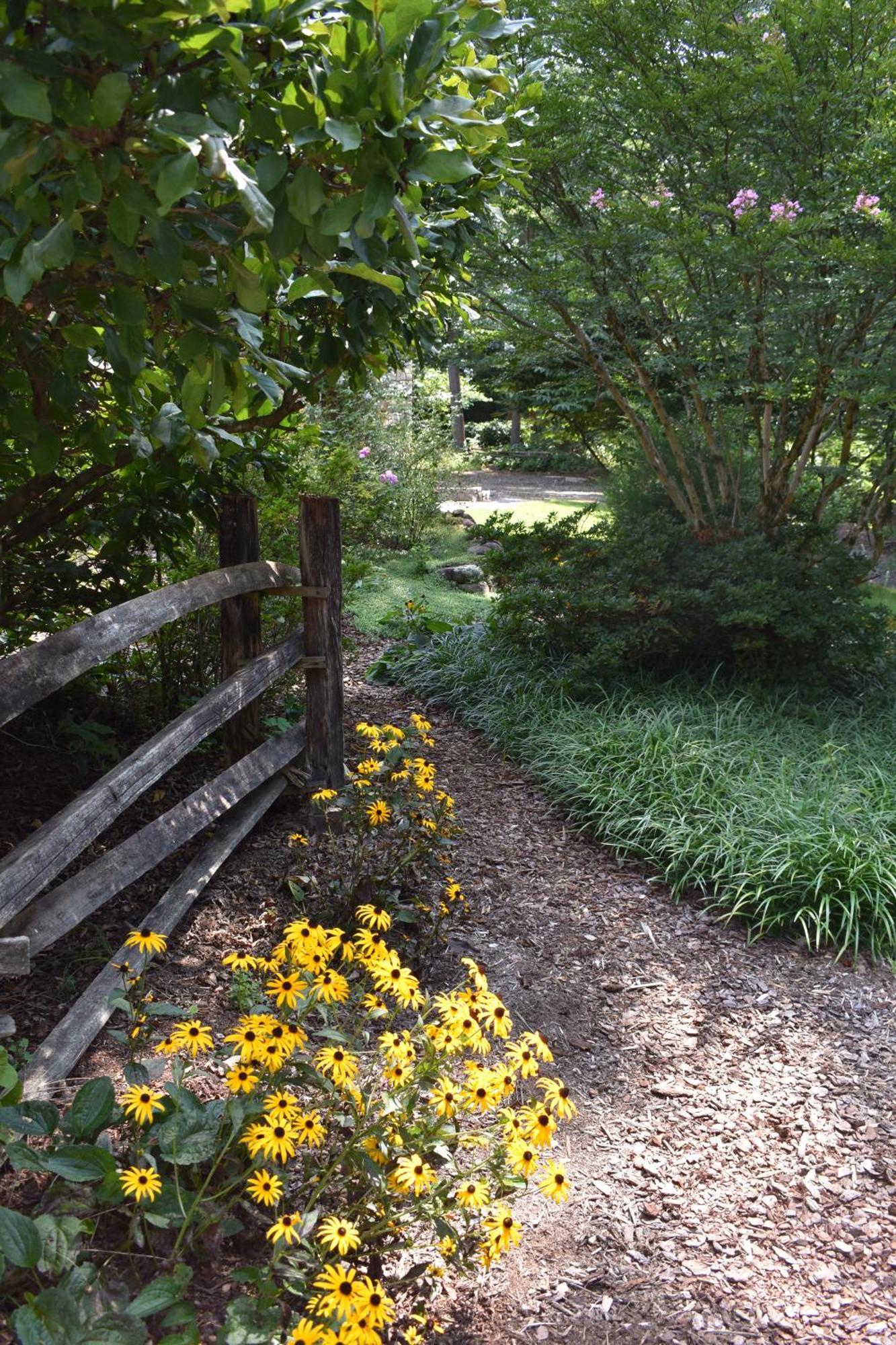 Restored1850S Log Cabin, With Gazebo And Gardens! 1 Mile To Downtown Weaverville Екстериор снимка